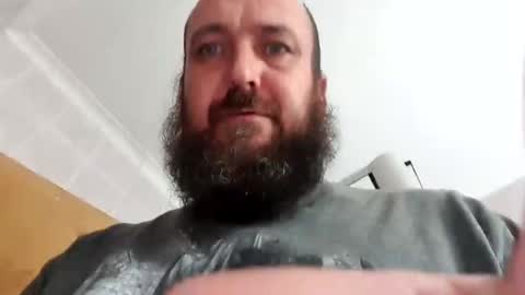 quintinvw0011 online show from February 26, 8:15 am