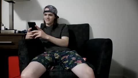 r_monkey583 online show from October 26, 2:13 am