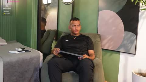 rafa_cruz online show from December 18, 12:45 pm