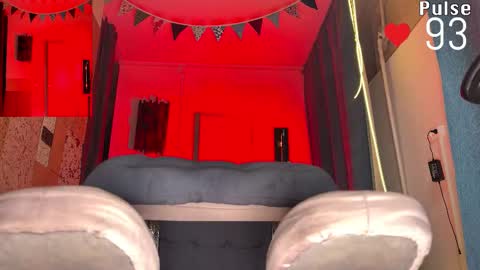 Rainbow James  online show from March 4, 3:19 pm