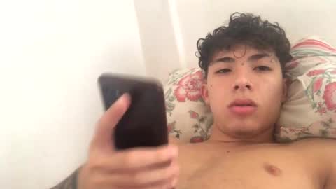 ramiroo2312 online show from March 11, 11:33 am