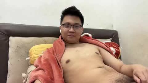 randomnaut online show from January 31, 7:45 pm