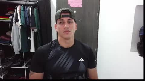 Raul online show from May 10, 9:49 pm