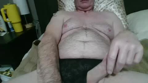 Snapshot of ravchat chatting on December 17, 2:33 pm ravchat online show from December 17, 2:33 pm