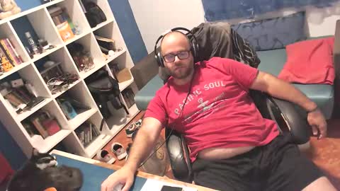 ravingr3d3 online show from September 18, 12:12 am