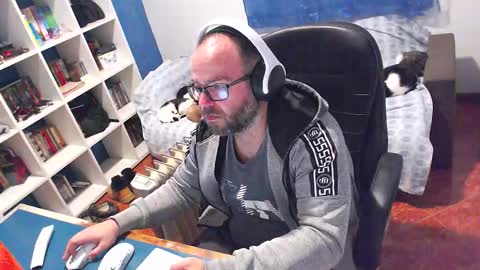 ravingr3d3 online show from January 18, 10:12 pm