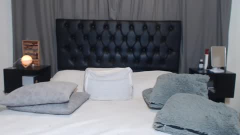 Ray online show from January 3, 2:54 am