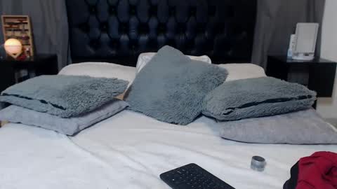 Ray online show from February 19, 12:14 am