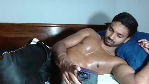 eyan online show from January 30, 1:31 pm