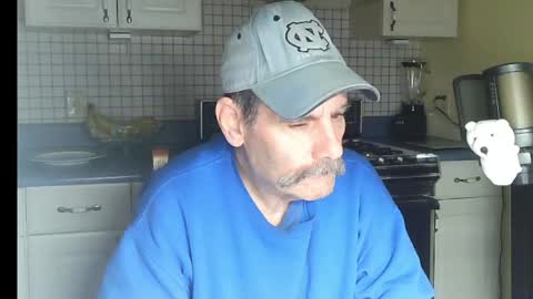 Ray online show from May 18, 7:36 am