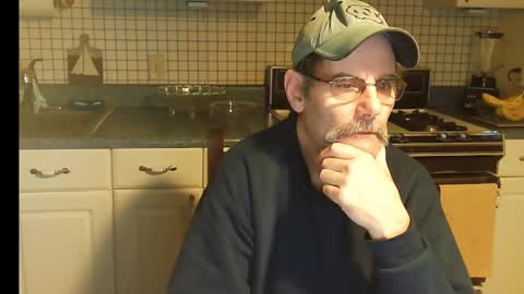 Ray online show from February 11, 8:48 am