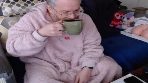 Sunshine Ray online show from February 16, 2:32 pm