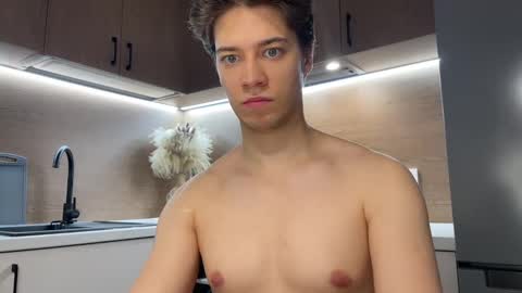 AliceEve online show from February 15, 10:00 pm