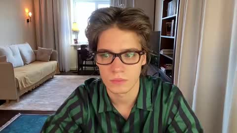 AliceEve online show from January 5, 12:31 pm