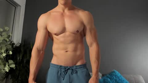 twitter REECET26 instagram RECCETAYLOR online show from December 28, 1:18 am