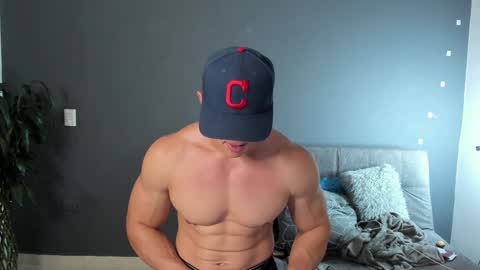 twitter REECET26 instagram RECCETAYLOR online show from February 6, 2:00 am