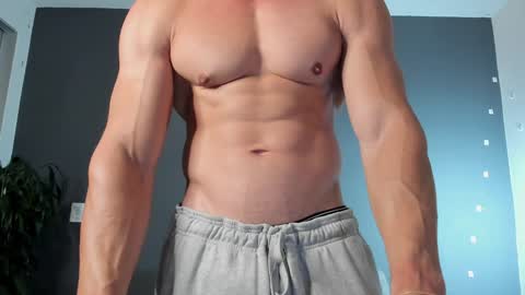 twitter REECET26 instagram RECCETAYLOR online show from January 25, 12:38 am