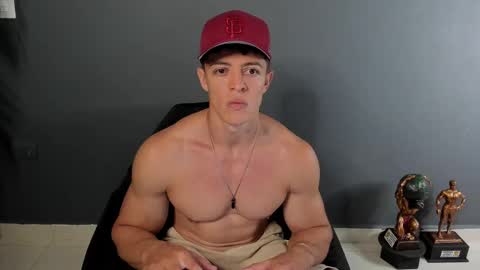 twitter REECET26 instagram RECCETAYLOR online show from February 27, 12:41 am