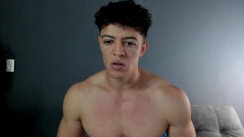 twitter REECET26 instagram RECCETAYLOR online show from December 27, 1:00 am