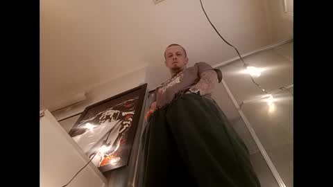 recka810 online show from January 5, 8:00 pm