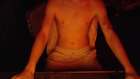 RedHead6Inch online show from September 11, 8:57 am