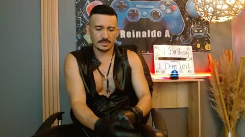   REIKO  online show from April 17, 3:04 pm