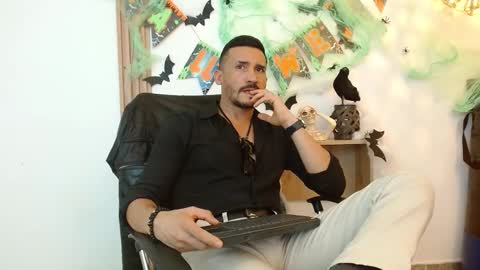 Snapshot of reiko_85_ chatting on October 15, 8:16 pm   REIKO  online show from October 15, 8:16 pm