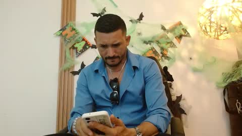 Snapshot of reiko_85_ chatting on October 13, 8:04 pm   REIKO  online show from October 13, 8:04 pm