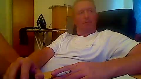 reini7211 online show from January 17, 9:39 am