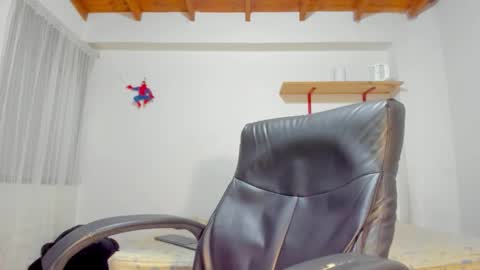 Rmy Steen online show from November 22, 1:38 am