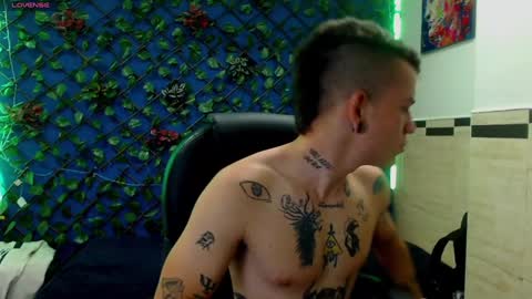 R E N E  online show from January 27, 4:09 am