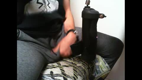 ressux9 online show from November 26, 11:46 am