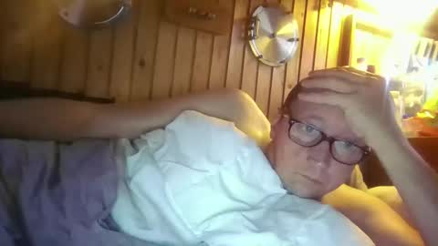 Joe online show from April 19, 6:13 am