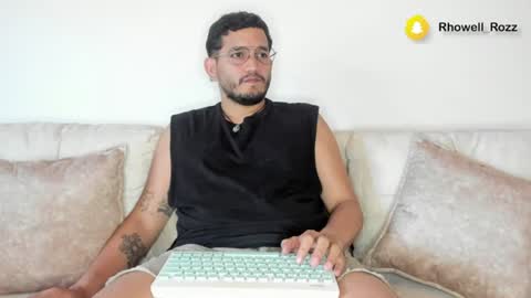 Owell online show from June 28, 6:58 pm