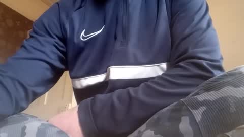 Snapshot of rhyssss13 chatting on October 12, 12:32 pm rhyssss13 online show from October 12, 12:32 pm