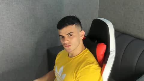 ricardogonzalez666 online show from January 30, 9:04 pm