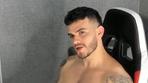 ricardogonzalez666 online show from March 10, 9:51 pm