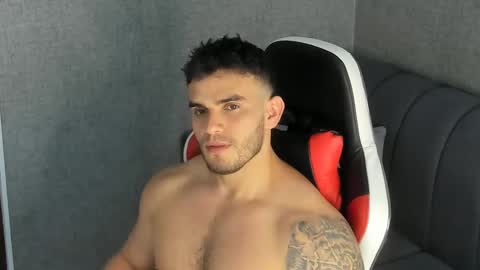 ricardogonzalez666 online show from February 16, 7:38 pm