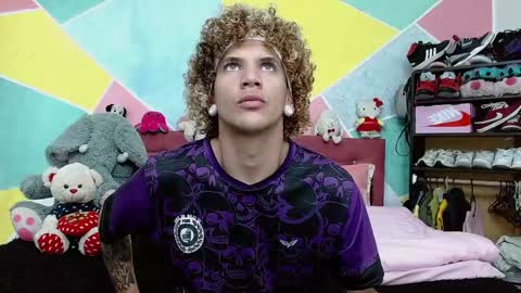 rich and kitty  online show from January 12, 9:40 pm