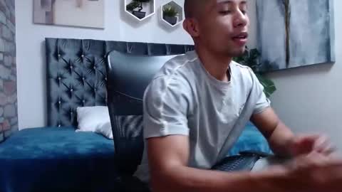 richar_voller online show from November 7, 3:15 pm