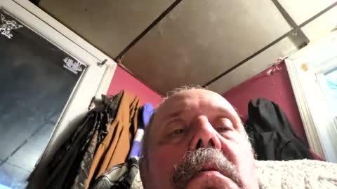 richard55556 online show from April 17, 10:18 am