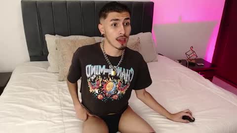 Richard online show from January 7, 3:05 am