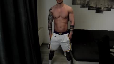 RichardDarell online show from March 28, 6:35 am