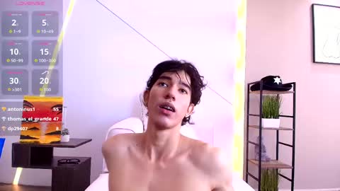 rick_flame06 online show from March 20, 4:33 pm