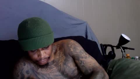 Snapshot of rickavelli chatting on October 24, 5:14 pm Rick online show from October 24, 5:14 pm