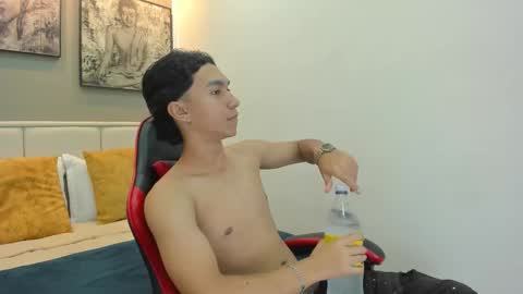 Ricky Backus online show from November 1, 11:25 am