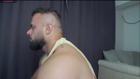 rickymiami1 online show from June 28, 7:09 pm