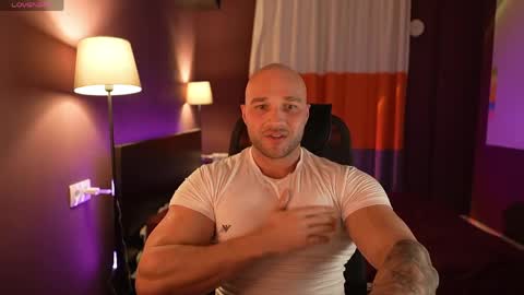 rikadler online show from April 16, 4:51 pm