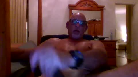 Snapshot of rionel chatting on February 21, 3:56 am RioNel online show from February 21, 3:56 am