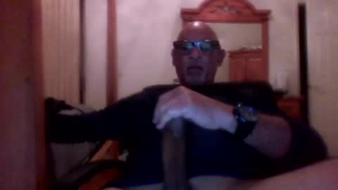 Snapshot of rionel chatting on January 3, 6:55 am RioNel online show from January 3, 6:55 am